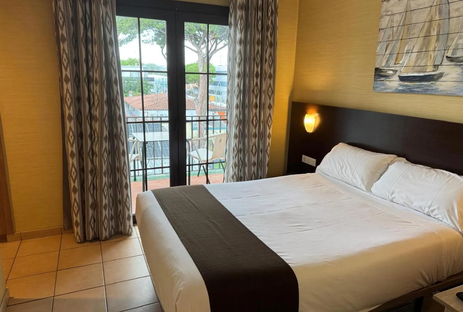 Hotel Canal Olimpic Кастельдефельс