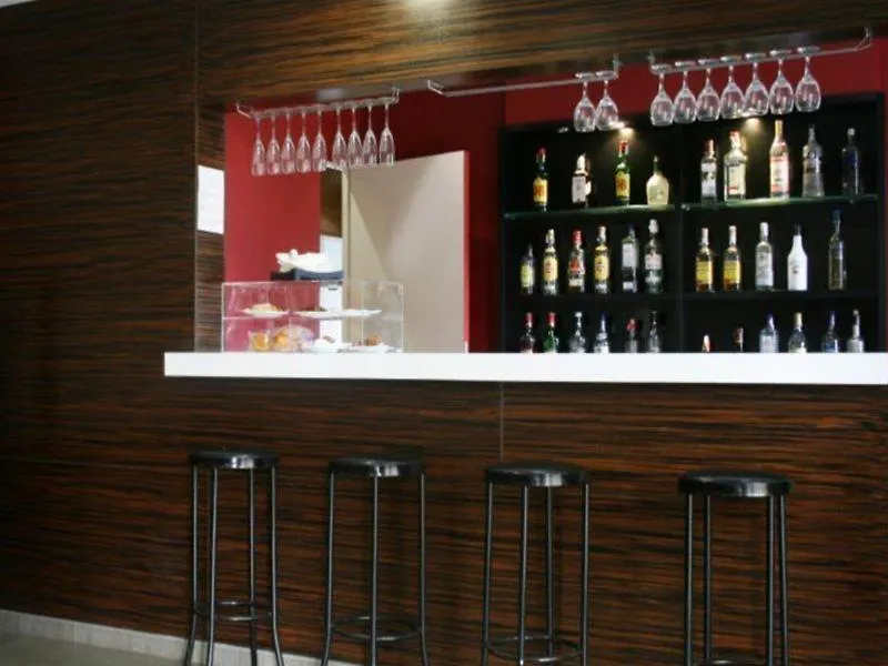 ***  Hotel Canal Olimpic Кастельдефельс Испания